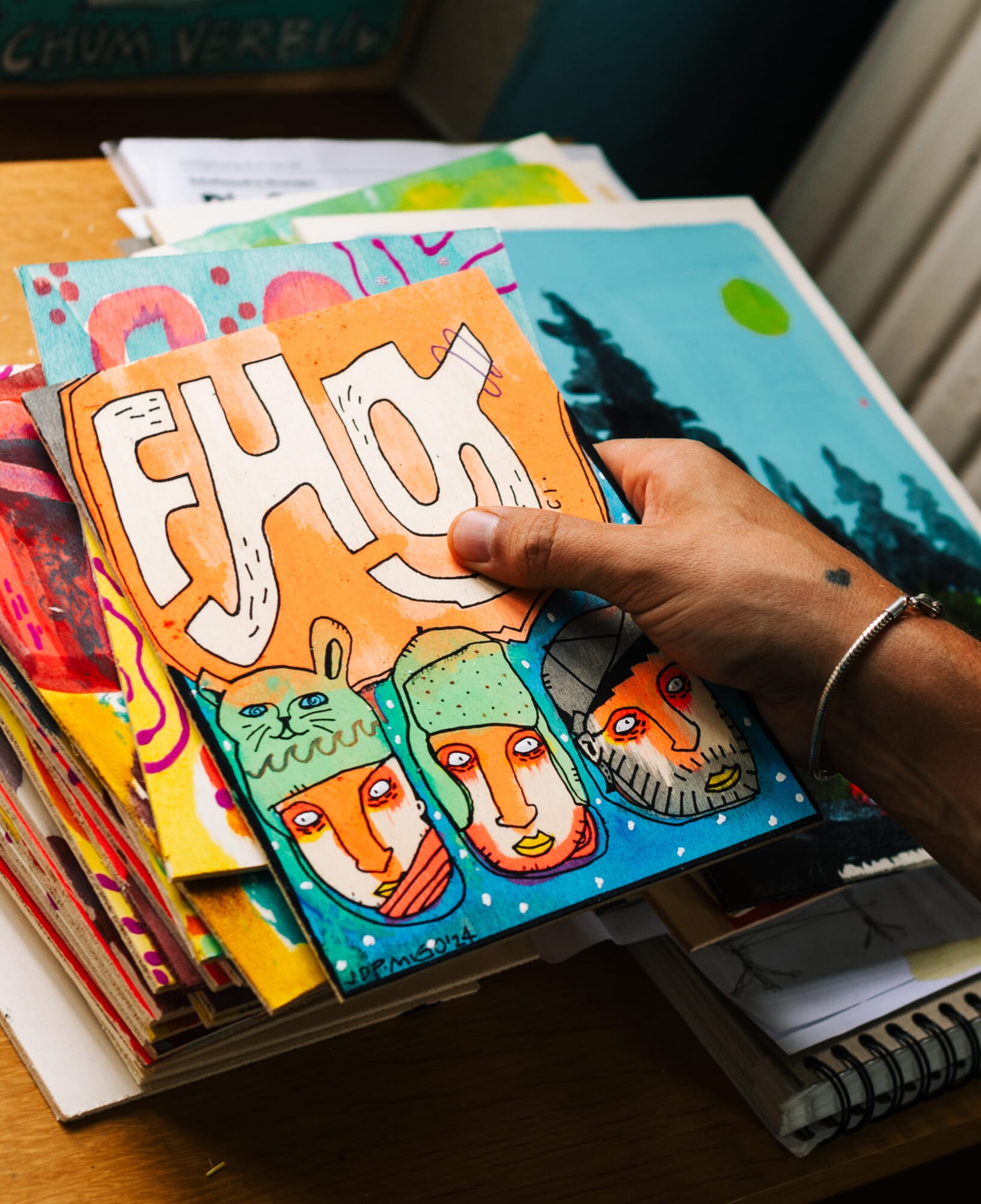 FHG - Diese klienen Kunstwerke werden an Konzerten verteilt